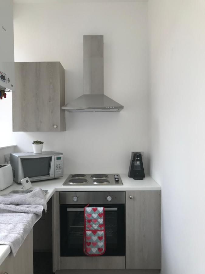 던펌린 Carvetii - Edward House A - 2 Dbl Bed 1St Floor Flat 아파트 외부 사진